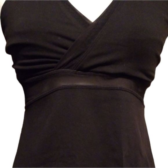 Lululemon Halter Tank Black Size 8 - Picture 2 of 8